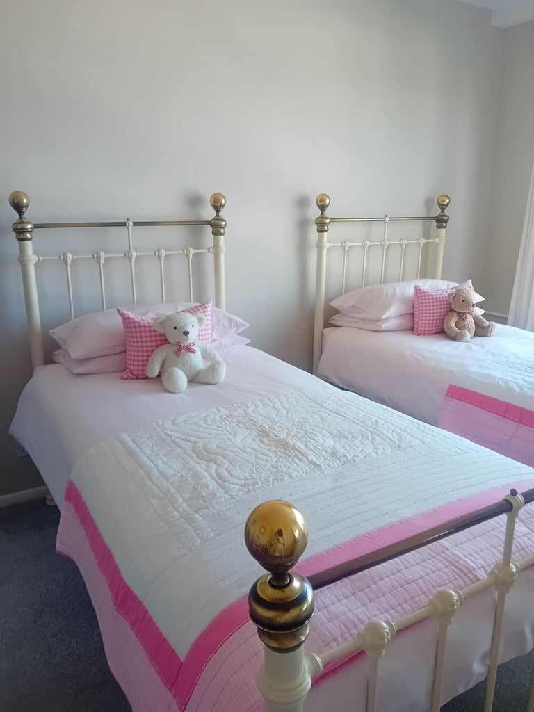 image for Solid single bedframes