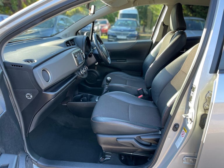 TOYOTA YARIS 1.3 Dual VVT-i Trend 2012