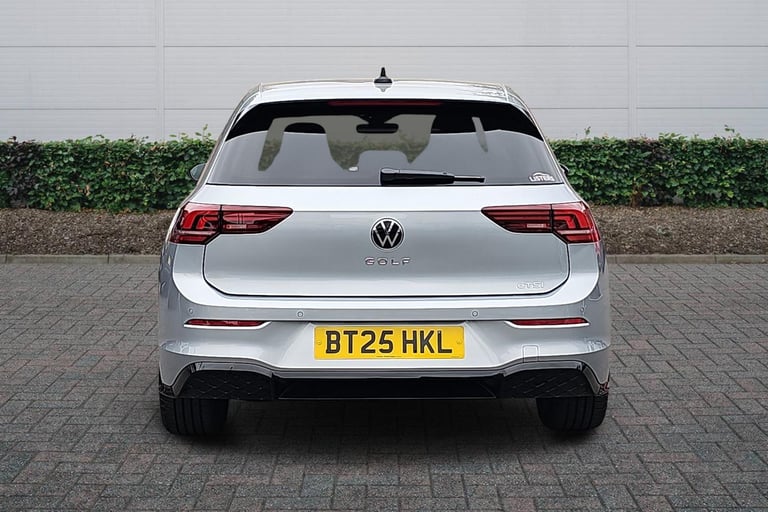 2025 Volkswagen Golf 1.5 eTSI 150 R-Line 5dr DSG Hatchback Petrol Automatic