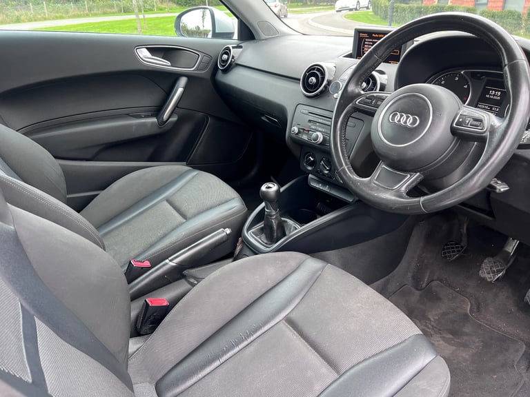 Audi, A1, Hatchback, 2011, Manual, 1598 (cc), 3 doors