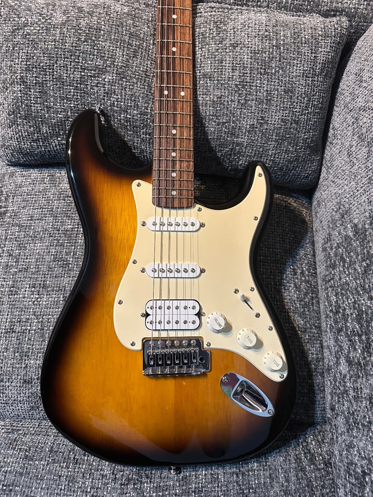  Squier Sonic Stratocaster HSS, 2-Color Sunburst & Line 6 Spider Amp with extras