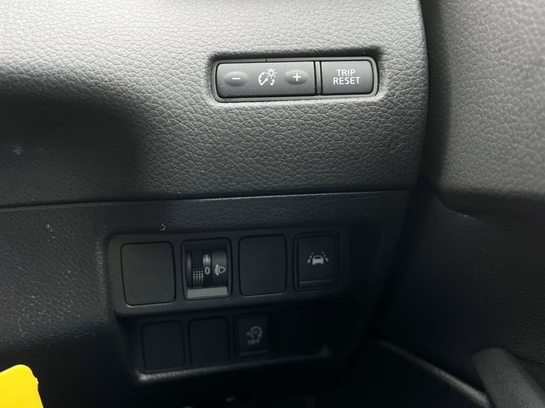 2017 Nissan Qashqai DCI ACENTA Hatchback Diesel Manual