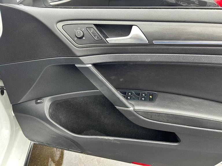 2018 Volkswagen Golf 1.4 TSI 8.7kWh GTE Advance Hatchback 5dr Petrol Plug-in Hybrid DSG Euro 6 ( ...