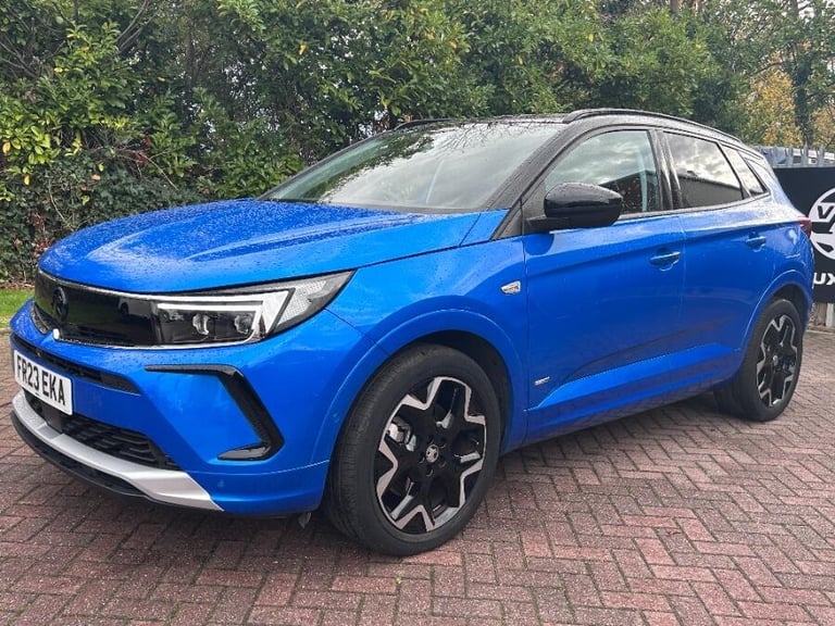 2023 Vauxhall Crossland X 1.6 14.2kwh Ultimate Suv 5dr Petrol Plug In Hybrid Auto Euro 6 (s/s) (2...