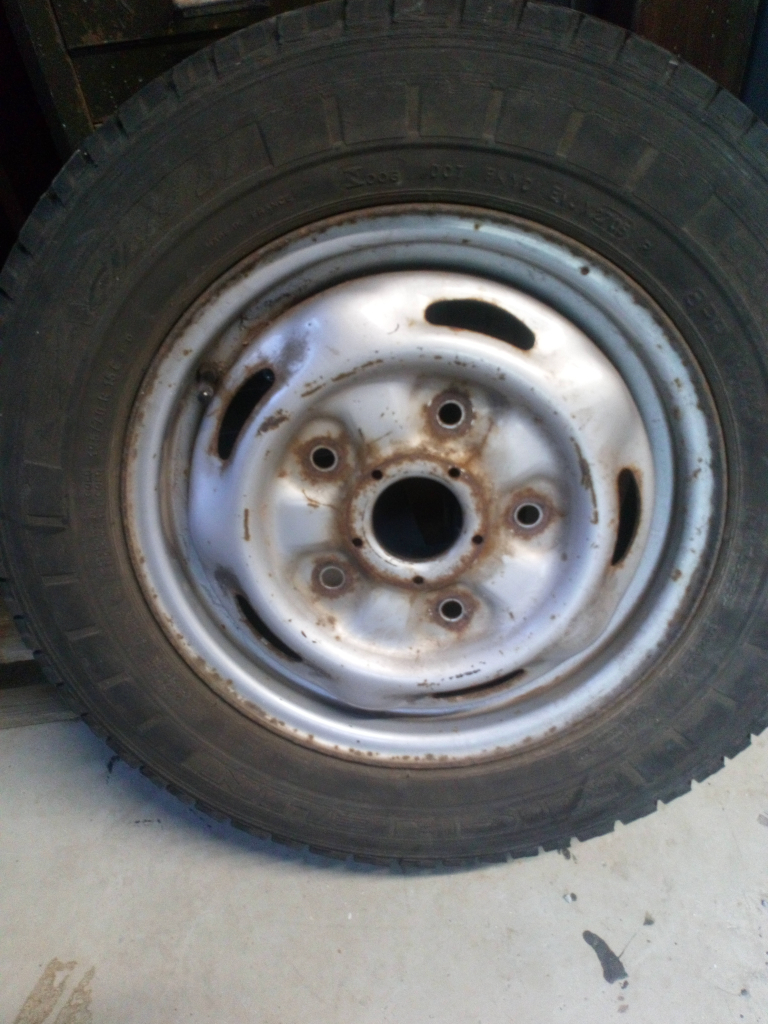 image for Ford Tranit wheel and tyre 
