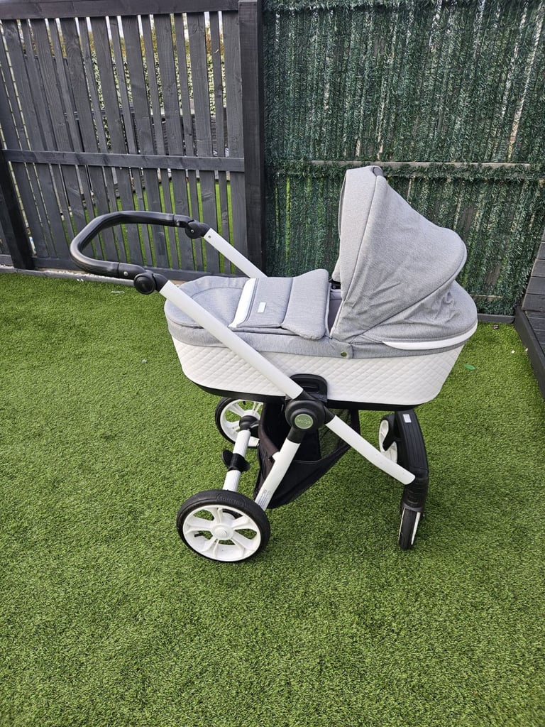 Babystyle prestige 3 in 1 pram