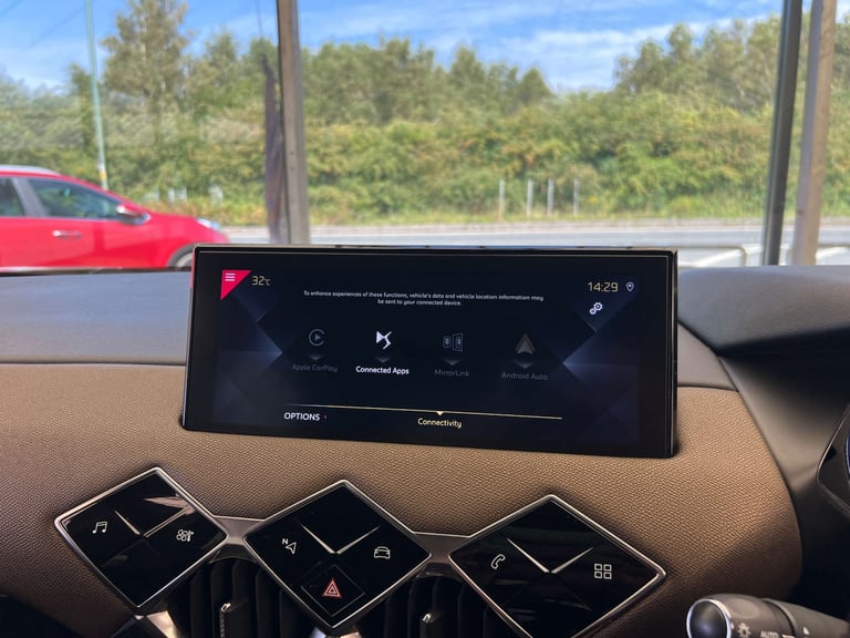 2019 DS Automobiles DS 3 Crossback 1.2 DS3 Crossback Prestige PureTech S/S Auto 5dr SUV Petrol Au...