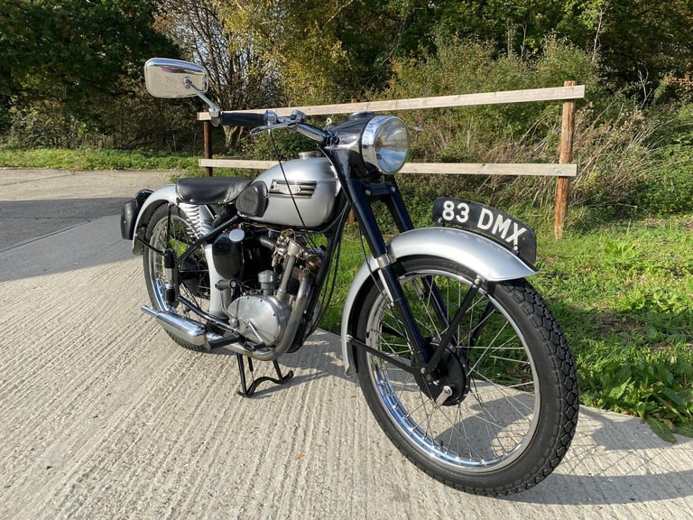 TRIUMPH TIGER CUB 200, 1955, PLUNGER, GOOD LOOKING LIGHTWEIGHT CLASSIC, 