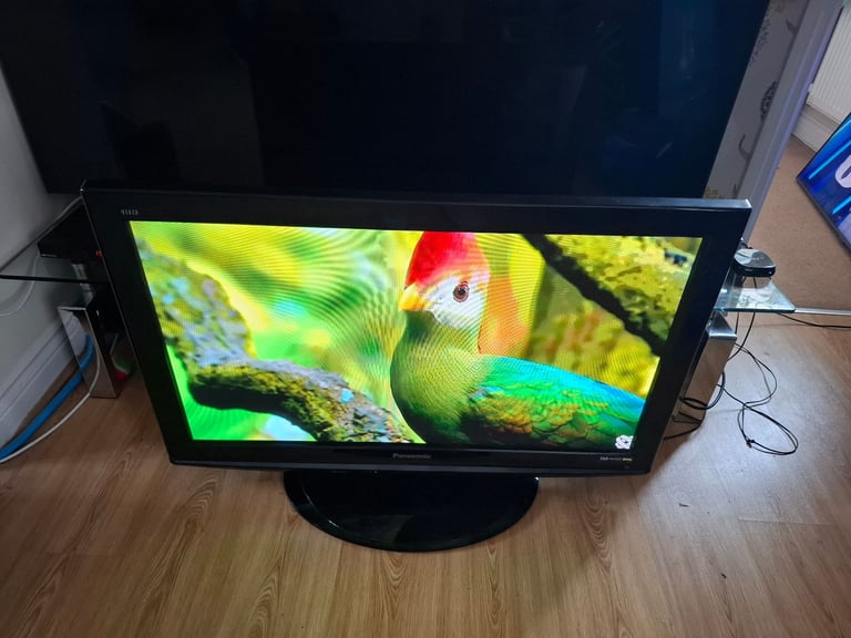 37 inch Panasonic HD Ready TV 