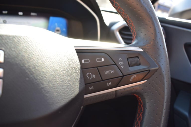 2021 SEAT Leon 1.5 TSI EVO FR Euro 6 (s/s) 5dr HATCHBACK Petrol Manual