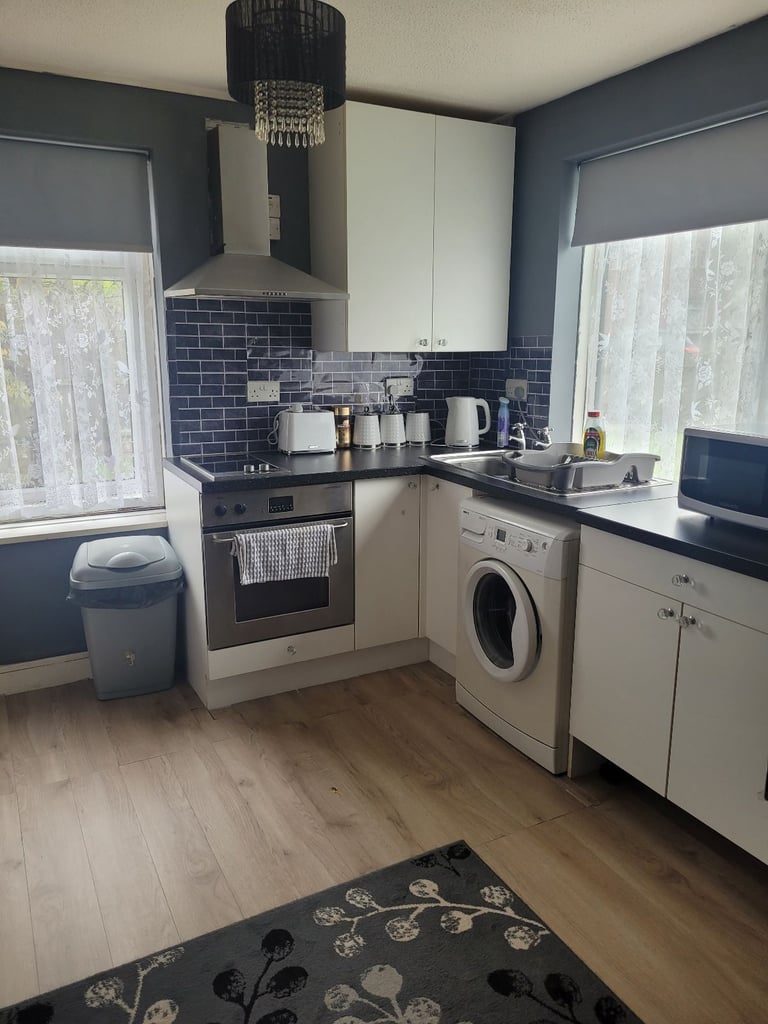   (   FLAT EXCHANGE WANTED..   )