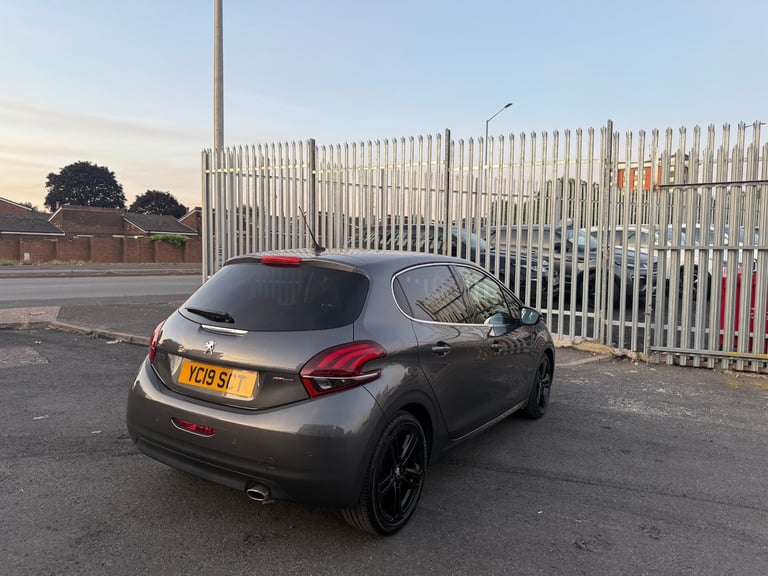 2019 Peugeot 208 1.2 PureTech 110 GT Line 5dr [6 Speed] HATCHBACK Petrol Manual