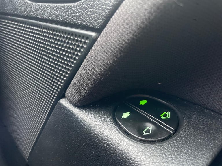 FORD FIESTA 1.4 ZETEC CLIMATE 58 REG 5 DOOR 75175 MILES 12 MONTHS MOT LOW INSURANCE 48+MPG