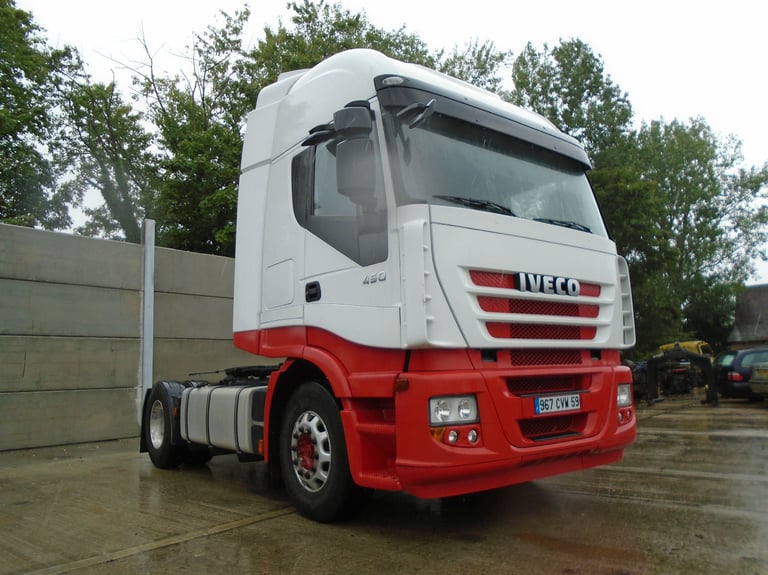 2009 Iveco Stralis 450 4x2. Manual 2F 16 Speed. LEFT HAND DRIVE