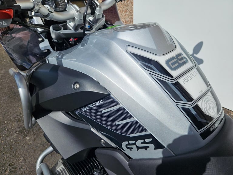 BMW R 1200 GS TU factory low model fully loaded 