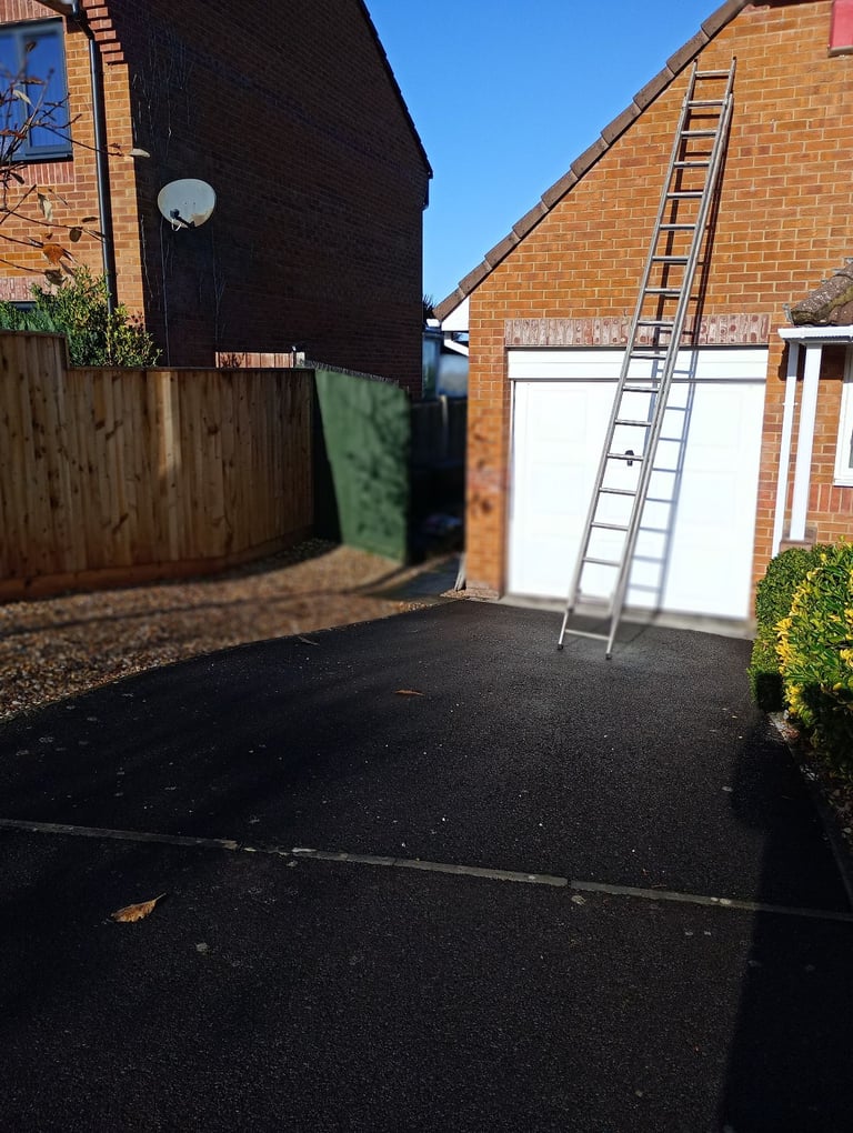 Heavy Duty Aluminium Extendable Ladder Made By Ramsay Ladder Company