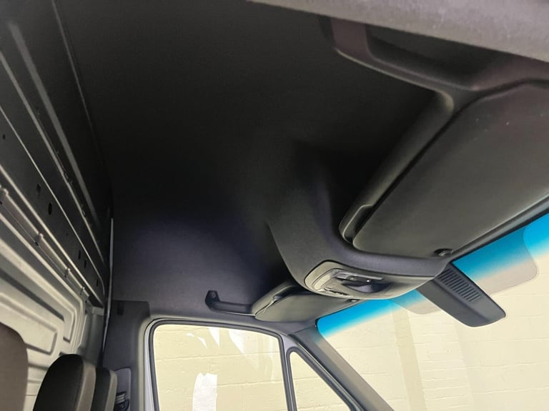 2024 Mercedes-Benz Sprinter 2.0 315 CDI Premium FWD L2 H2 Euro 6 (s/s) 5dr Panel Van Diesel Manual