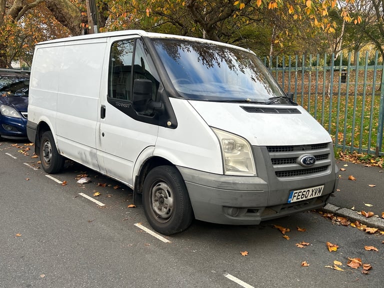 image for 2010 TRANSIT 115 T260s