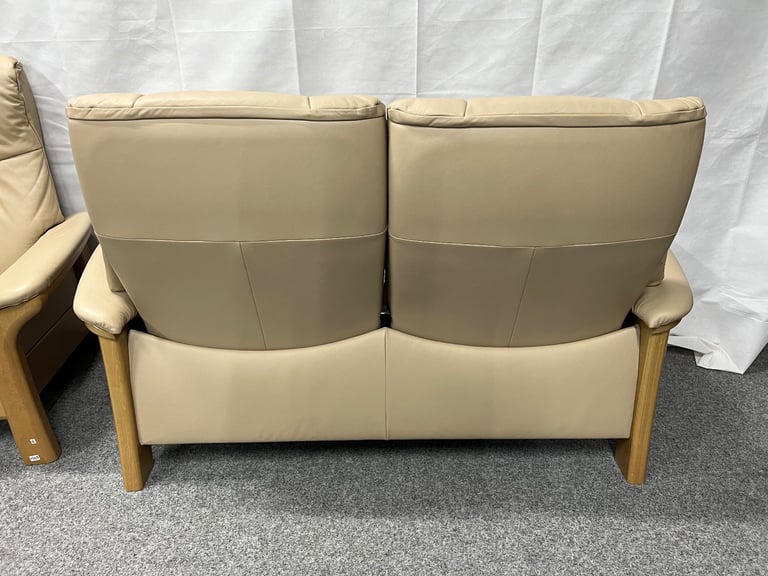 Ekornes Stressless Buckingham leather recliner sofas U.K. delivery available 