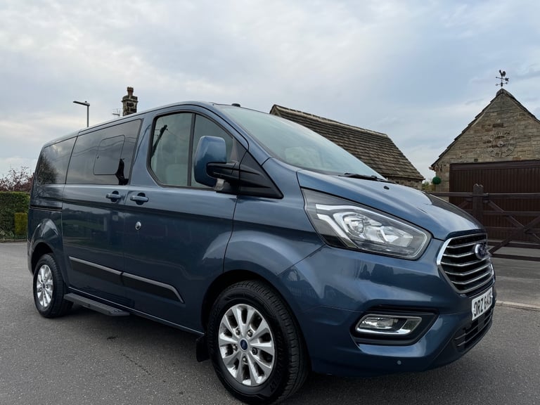 image for 2019 Ford Tourneo Custom 2019 FORD TOURNEO CUSTOM 2.0 EcoBlue 320 ZETEC L1 EURO 6 MPV Diesel Manual