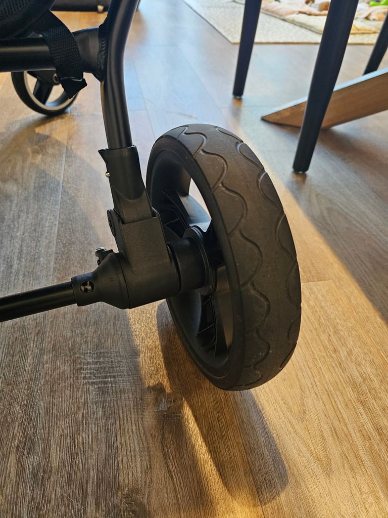 Ickle Bubba Venus Prime Double Stroller Pram with Bassinet Black