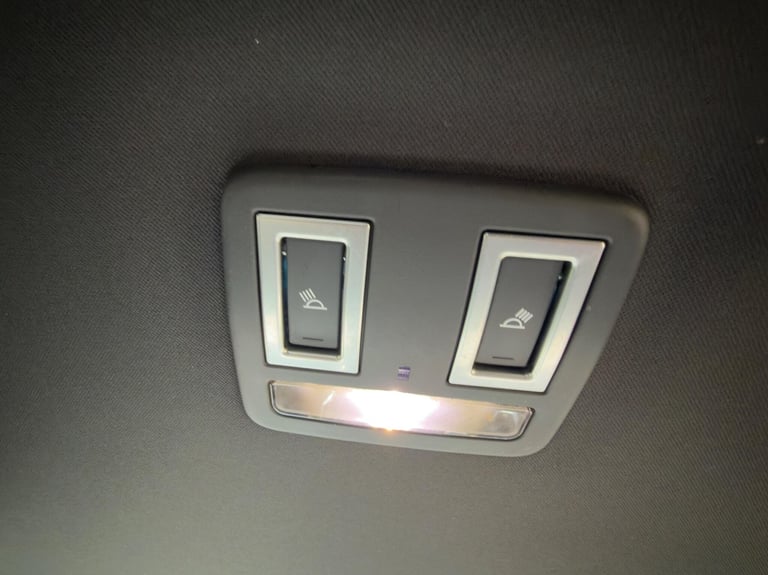 2016 Jaguar XE 2.0d R-Sport Auto Euro 6 (s/s) 4dr SALOON Diesel Automatic