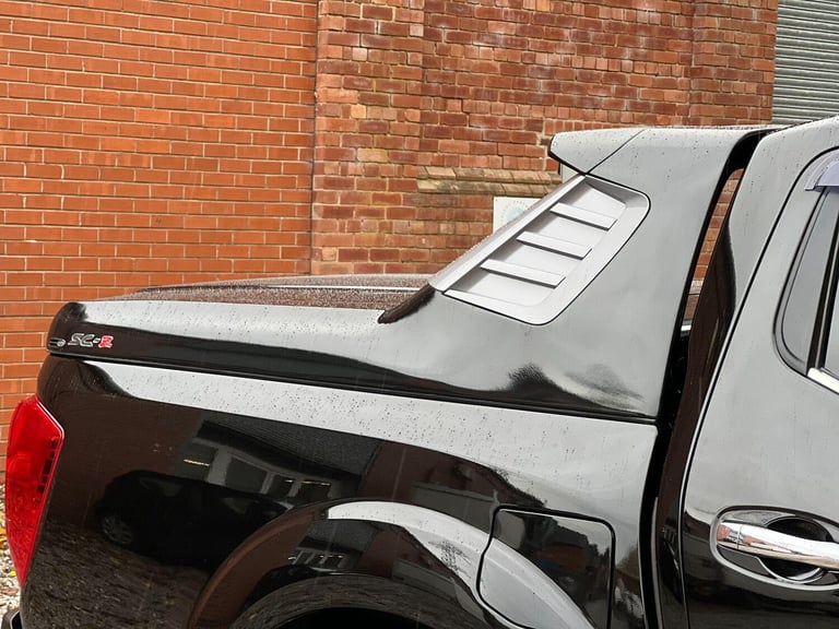 2017 Nissan Navara Double Cab Pick Up Tekna 2.3dCi 190 4WD PICK UP DIESEL Manual