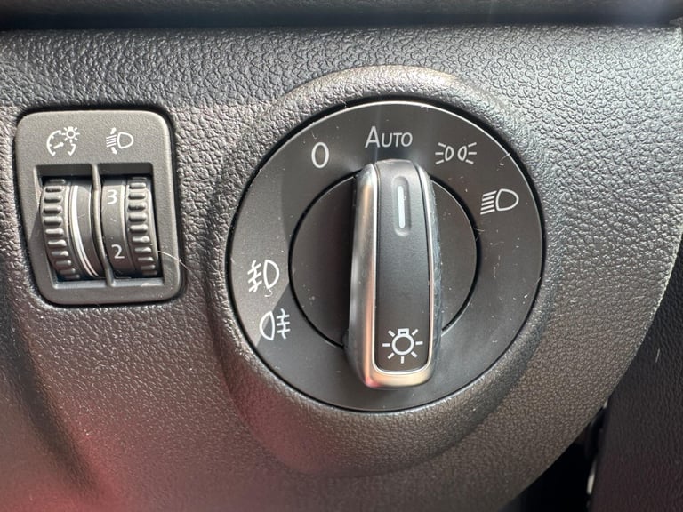 2014 Volkswagen Tiguan 2.0 TDI BlueMotion Tech Match 4WD Euro 5 (s/s) 5dr ESTATE Diesel Manual