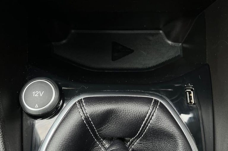 2018 Ford Fiesta 1.1 Zetec 5dr HATCHBACK PETROL Manual