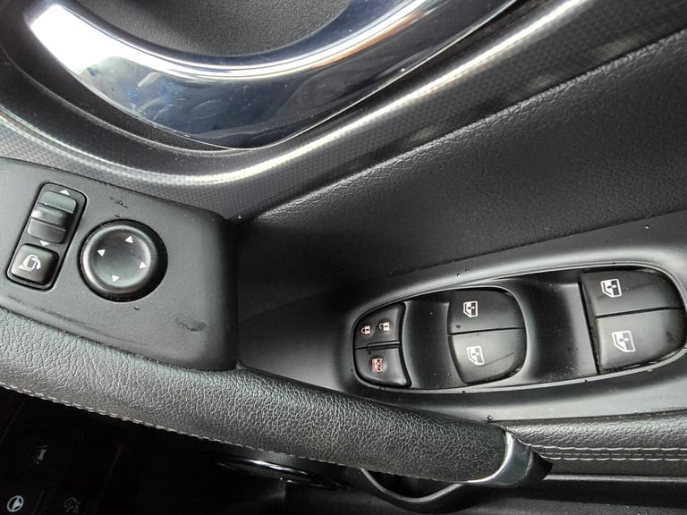 2020 Nissan Qashqai 1.3 DiG-T 160 Tekna 5dr HATCHBACK Petrol Manual