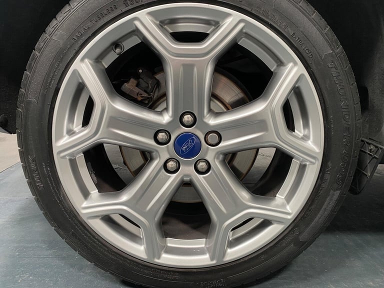 2018 Ford Kuga 1.5T EcoBoost Titanium X Euro 6 (s/s) 5dr HATCHBACK Petrol Manual