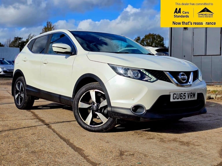 2015 Nissan Qashqai 1.2 DIG-T n-tec SUV 5dr Petrol XTRON 2WD Euro 6 (s/s) (115 ps) SUV Petrol Aut...