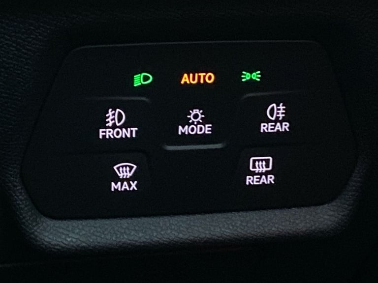 2023 Cupra Leon 1.5 TSI V1 5dr Hatchback PETROL Manual