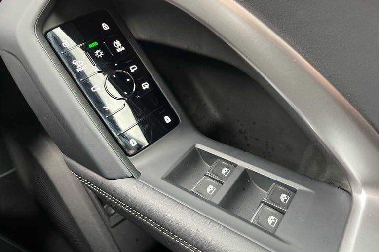 2025 Audi Q5 2.0 TDI Quattro S Line 5dr S Tronic ESTATE DIESEL Automatic