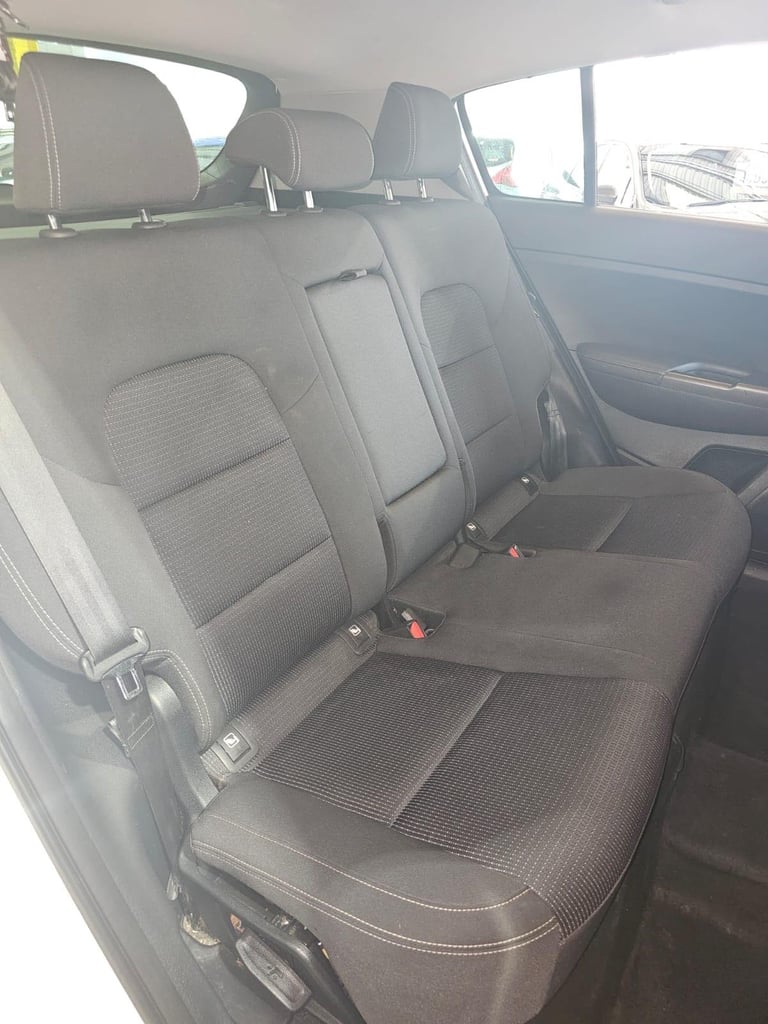 2017 Kia Sportage 1.7 CRDi 2 Euro 6 (s/s) 5dr ESTATE Diesel Manual