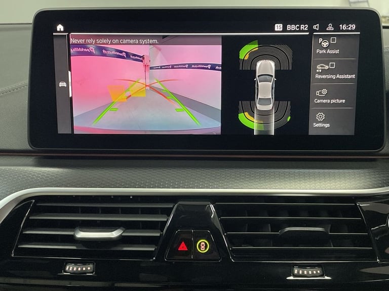 2020 BMW 5 Series 4.4 M550i V8 Saloon 4dr Petrol Steptronic xDrive Euro 6 (s/s) (530 ps) - AA Sal...