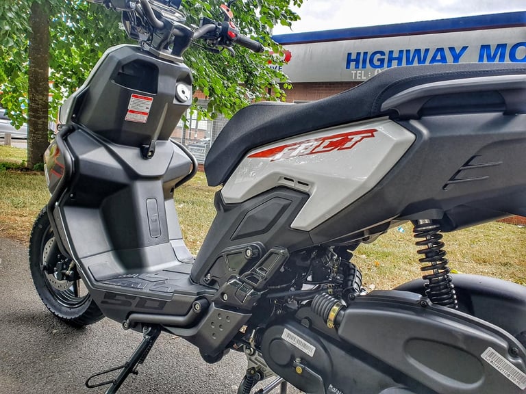 NEW Keeway Fact X 50 CBT Learner Legal Sport Scooter with Two Year Warranty