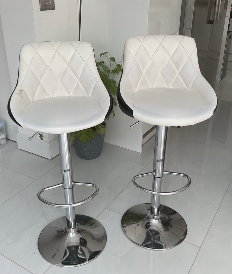 image for Breakfast bar stools £20 each. 
