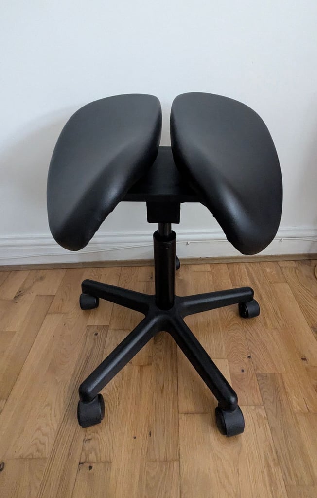 image for Ergonomic Split Saddle Stool in Black
