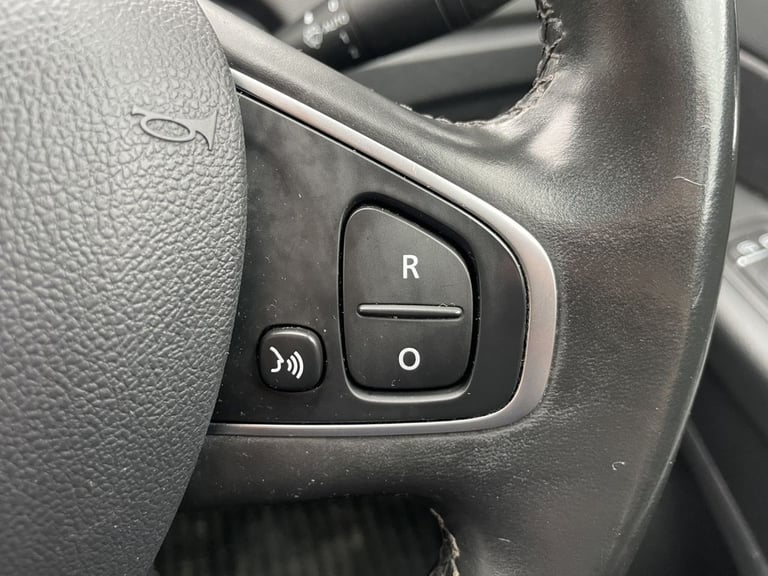 2018 Renault Captur 0.9 TCe ENERGY Dynamique S Nav SUV 5dr Petrol Manual Euro 6 (s/s) (90 ps) HAT...