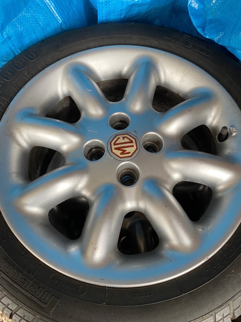Mgf tf alloy wheels and tyres. Good condition.