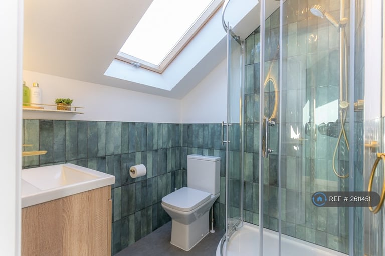 1 bedroom in Queens Road, Portsmouth, PO2 (#2611451)