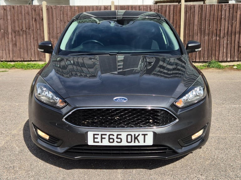 2015 Ford Focus 1.6 Zetec Powershift Euro 6 5dr HATCHBACK Petrol Automatic