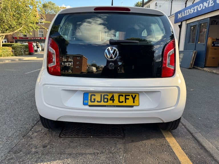 2014 Volkswagen up! 1.0 Move Up 3dr HATCHBACK Petrol Manual