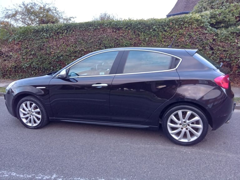 Alfa Romeo, GIULIETTA, Hatchback, 2013, Manual, 1956 (cc), 5 doors