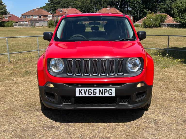 2015 Jeep Renegade 1.6 E-torQ Sport 5dr ESTATE PETROL Manual