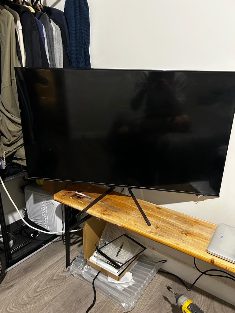 Samsung UE43CU7100KX Series 7 43" UHD 4K HDR Smart TV