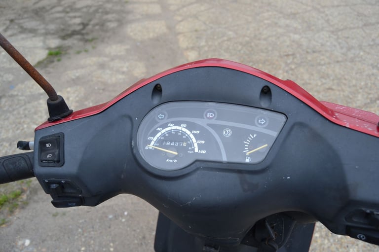 SYM Symply 125cc Scooter non runner for spares or repair