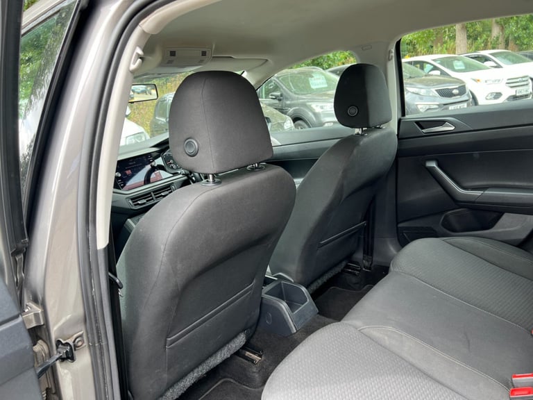 VOLKSWAGEN POLO 1.0 TSI 