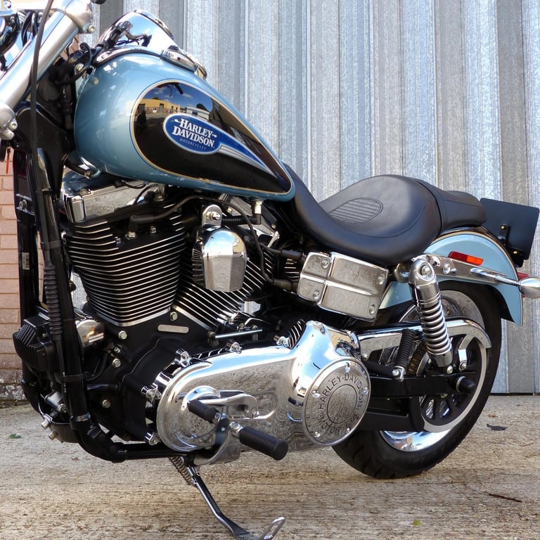  2006 Harley-Davidson FXDL Low Rider – Stunning 1-Owner, Low Mileage Example